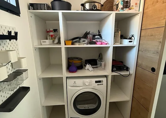 New Apartment, 3 Bedrooms, Sea View Apartamento