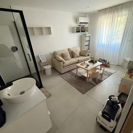 New Apartment, 3 Bedrooms, Sea View * Πόρτο Βέκιο