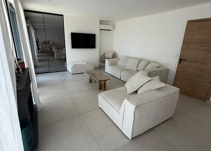 Διαμέρισμα New Apartment, 3 Bedrooms, Sea View Πόρτο Βέκιο