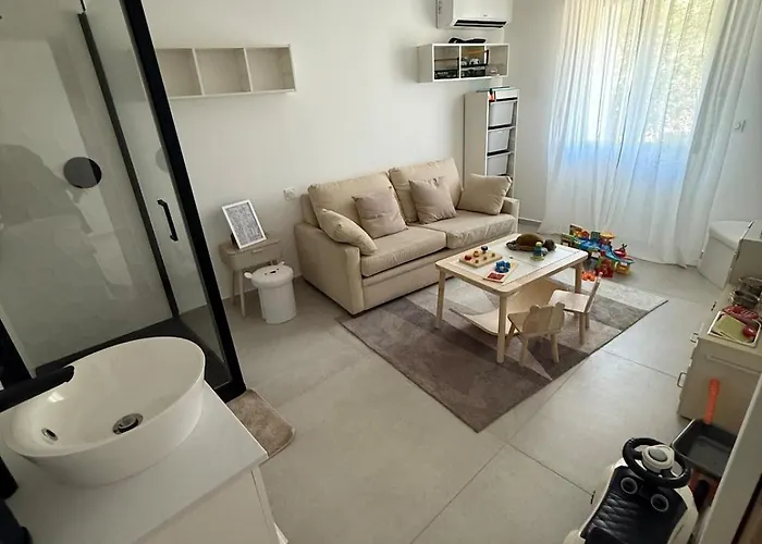 New Apartment, 3 Bedrooms, Sea View * Πόρτο Βέκιο
