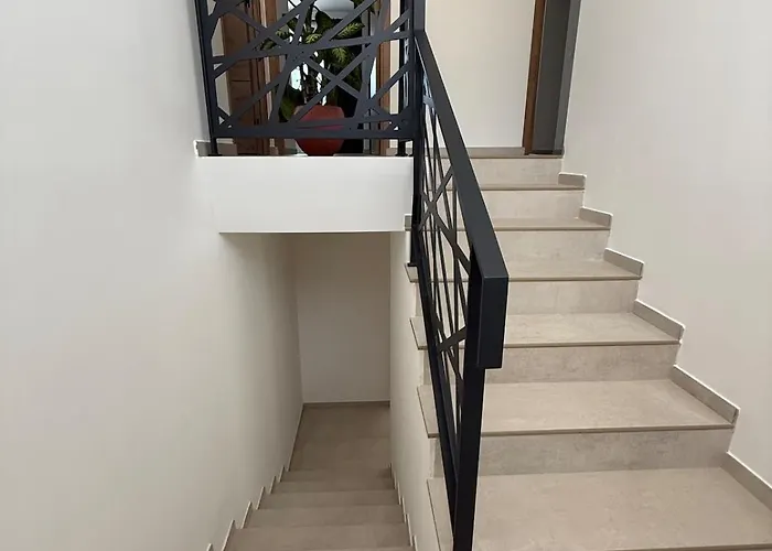 Appartement New Apartment, 3 Bedrooms, Sea View *