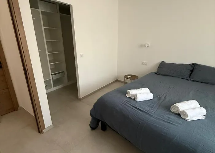 New Apartment, 3 Bedrooms, Sea View * Πόρτο Βέκιο